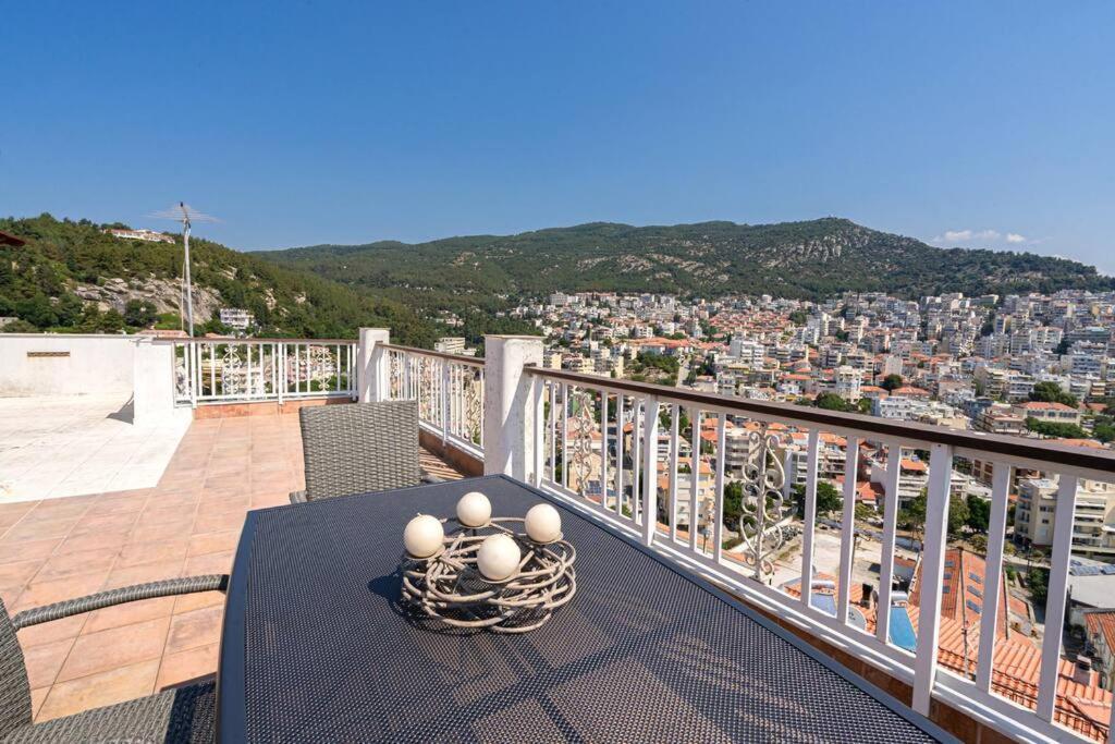 דירות קאבאלה Finas Penthouse,Private Terrace,Great View,Mins From Sea מראה חיצוני תמונה